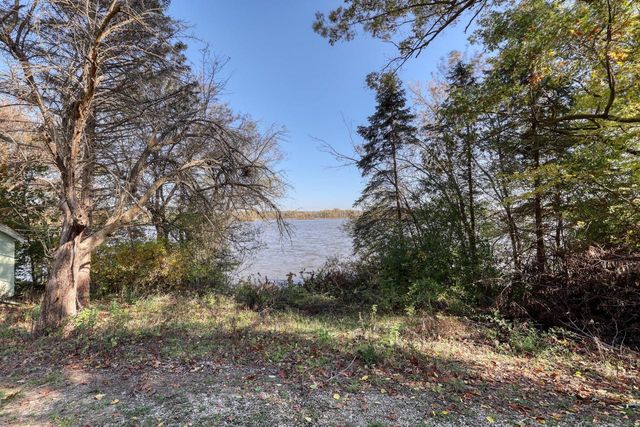 N8002 County Road A, Watertown, WI 53094