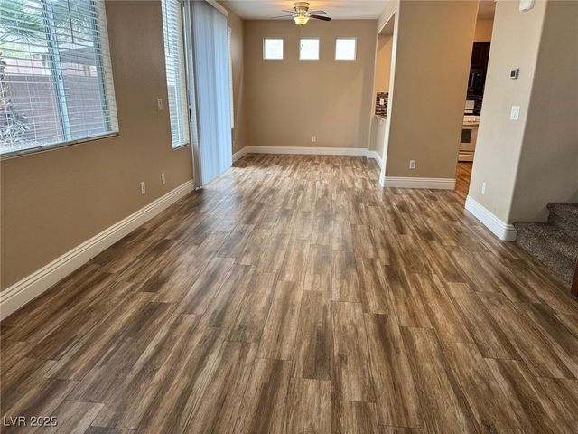 9670 Simple Life Avenue, Las Vegas, NV 89148