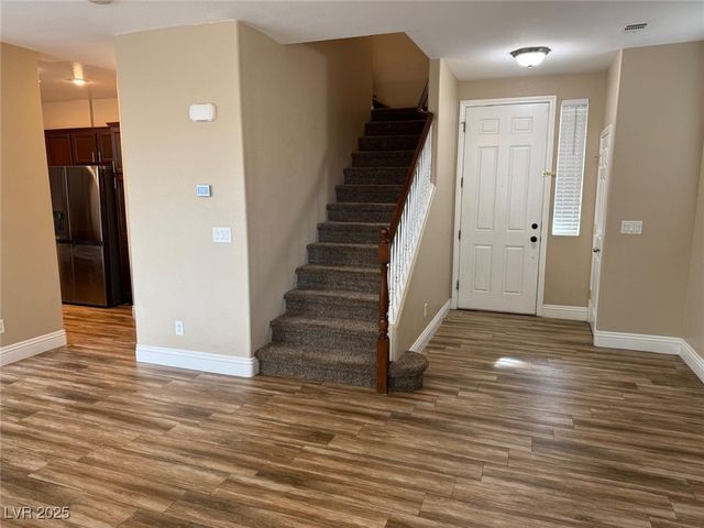 9670 Simple Life Avenue, Las Vegas, NV 89148