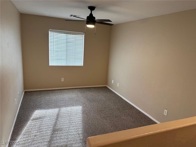 9670 Simple Life Avenue, Las Vegas, NV 89148