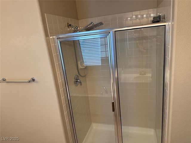 9670 Simple Life Avenue, Las Vegas, NV 89148