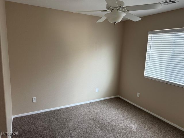 9670 Simple Life Avenue, Las Vegas, NV 89148