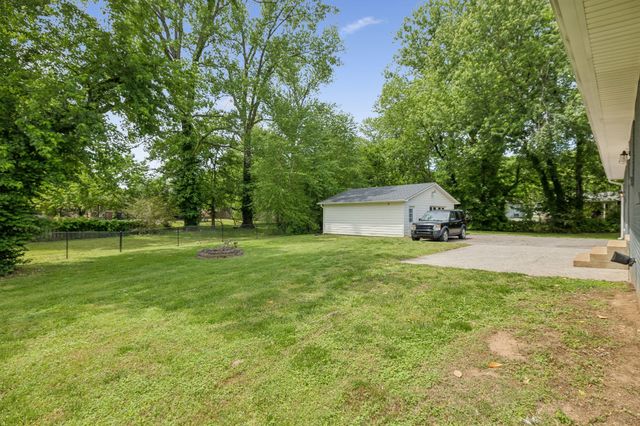 5020 Suter Ct, Nashville, TN 37211