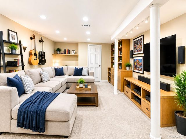 145 Lincoln Avenue, Pelham, NY 10803