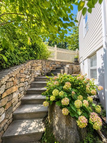 145 Lincoln Avenue, Pelham, NY 10803