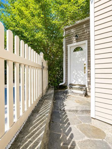 145 Lincoln Avenue, Pelham, NY 10803