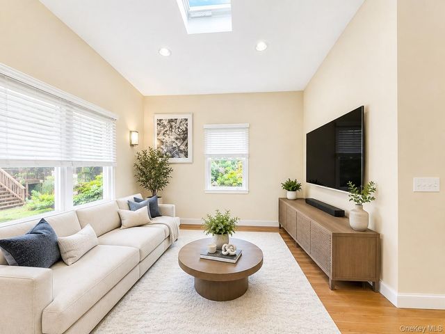 145 Lincoln Avenue, Pelham, NY 10803
