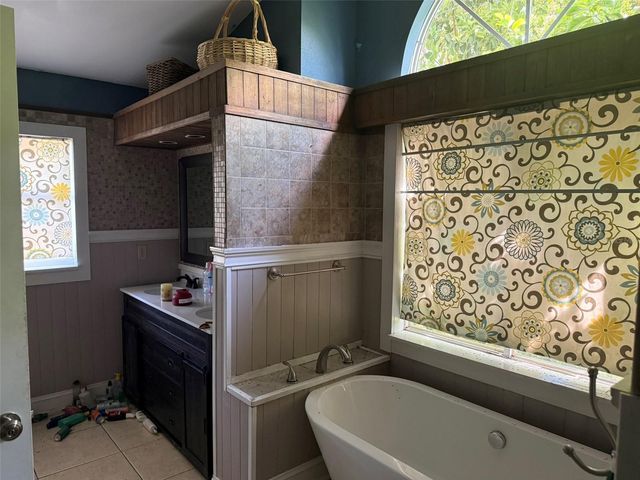 7606 37TH STREET CIRCLE E, Sarasota, FL 34243