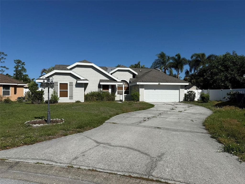 7606 37TH STREET CIRCLE E, Sarasota, FL 34243