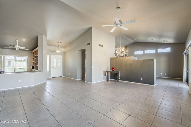 65704 E Rose Crest Drive, Saddlebrooke, AZ 85739