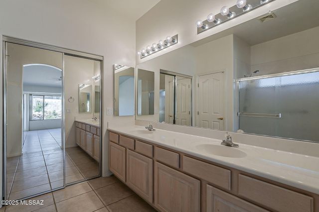 65704 E Rose Crest Drive, Saddlebrooke, AZ 85739
