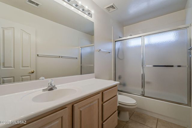 65704 E Rose Crest Drive, Saddlebrooke, AZ 85739