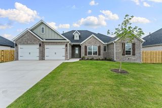 720 Lambrusco Boulevard, Tontitown, AR 72762