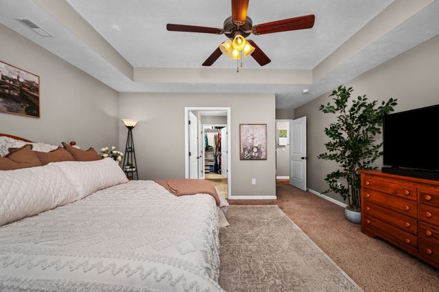 1425 Round Rock Dr, Murfreesboro, TN 37128