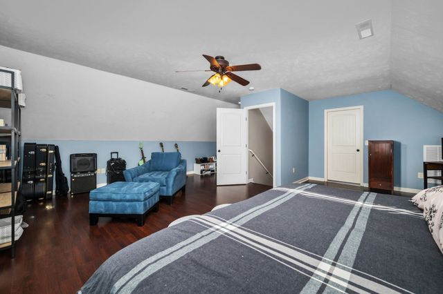 1425 Round Rock Dr, Murfreesboro, TN 37128