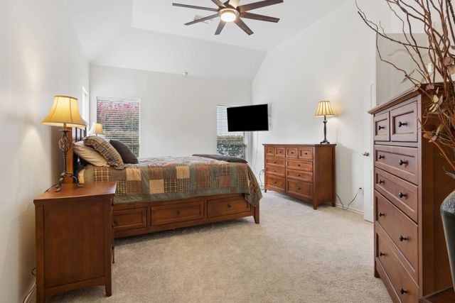 5011 Sienna Heights Lane, Pasadena, TX 77505