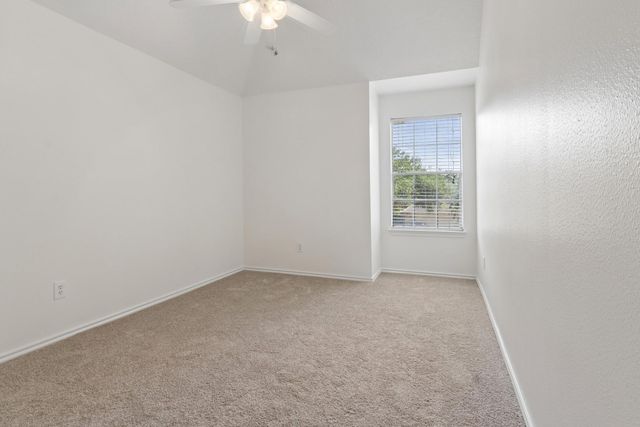 5011 Sienna Heights Lane, Pasadena, TX 77505