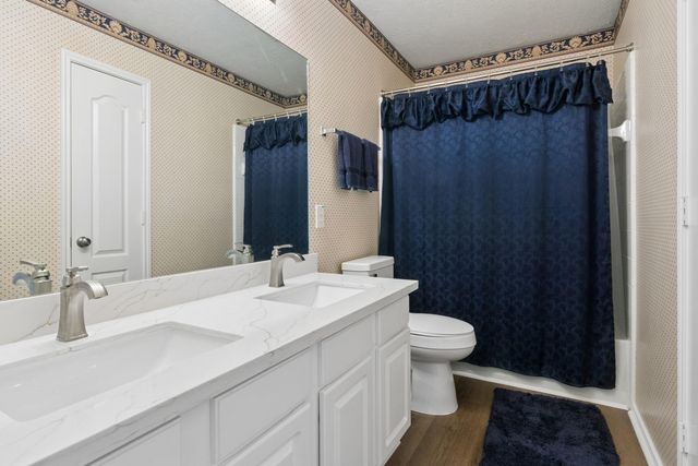 5011 Sienna Heights Lane, Pasadena, TX 77505