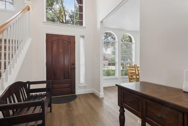 5011 Sienna Heights Lane, Pasadena, TX 77505