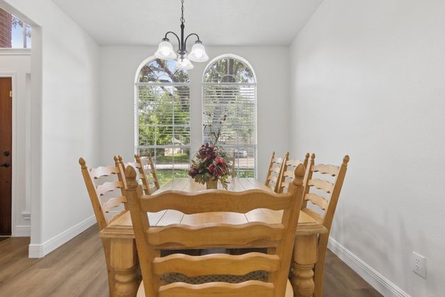 5011 Sienna Heights Lane, Pasadena, TX 77505