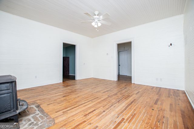 857 Jones Mill Road, Whitesburg, GA 30185