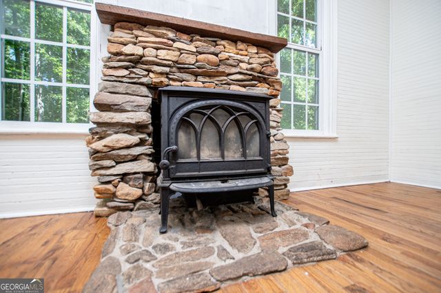 857 Jones Mill Road, Whitesburg, GA 30185