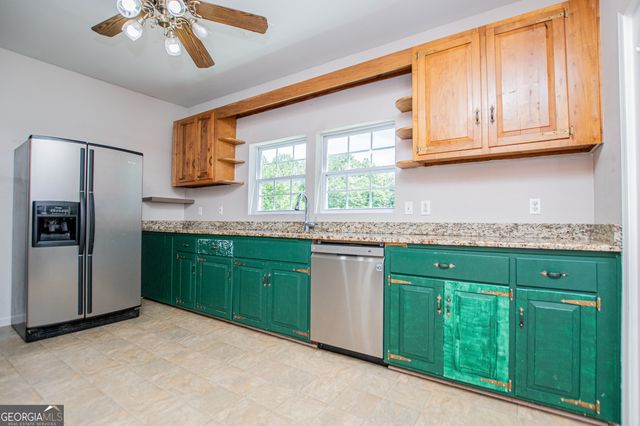857 Jones Mill Road, Whitesburg, GA 30185