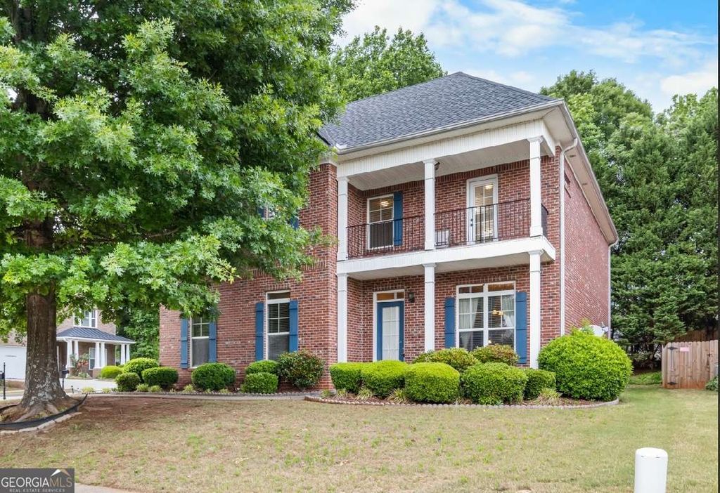 1128 Gateview Drive, Lawrenceville, GA 30046
