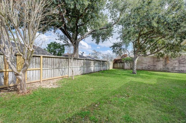 18506 Glen Briar Lane, Houston, TX 77084