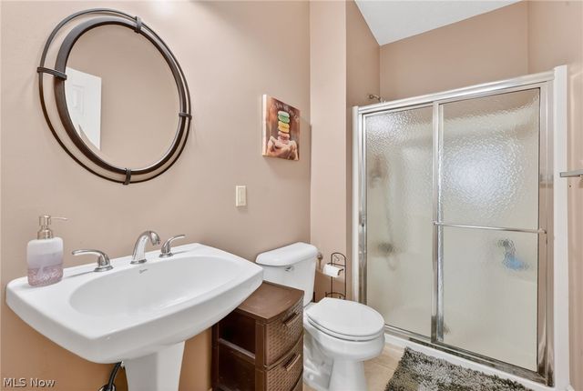 9336 W Hampton Drive, North Royalton, OH 44133