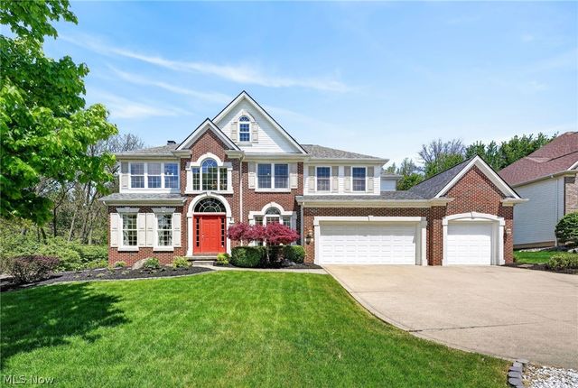 9336 W Hampton Drive, North Royalton, OH 44133