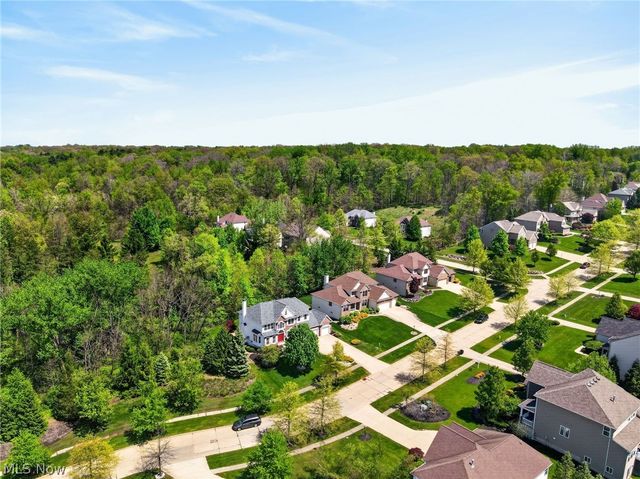9336 W Hampton Drive, North Royalton, OH 44133