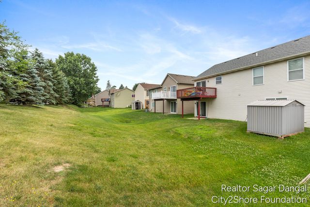 3780 Timberlake Court, Kentwood, MI 49512