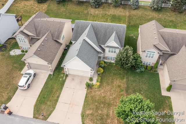 3780 Timberlake Court, Kentwood, MI 49512