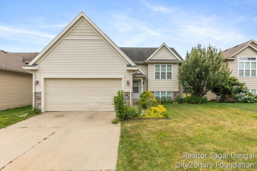 3780 Timberlake Court, Kentwood, MI 49512