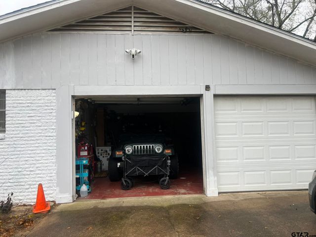 2700 Chelsea Drive, Tyler, TX 75701