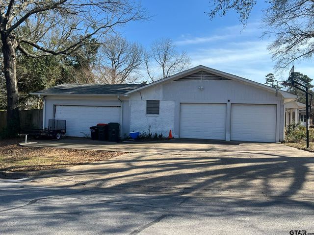 2700 Chelsea Drive, Tyler, TX 75701