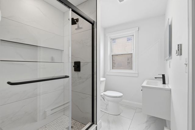 25 Lambert St, Cranston, RI 02910