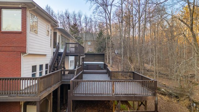 2210 Poplar Grove Drive, Ooltewah, TN 37363