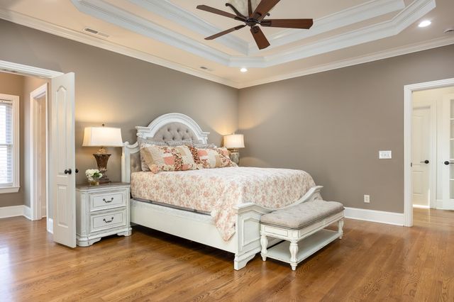 2210 Poplar Grove Drive, Ooltewah, TN 37363