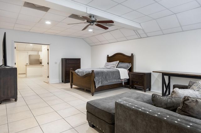 2210 Poplar Grove Drive, Ooltewah, TN 37363