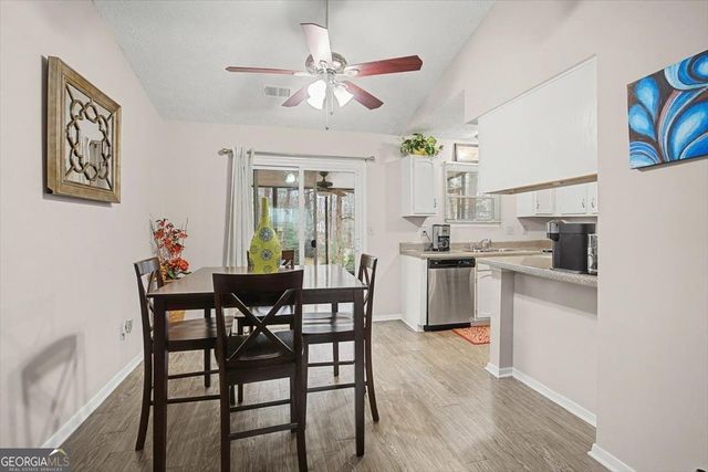 2964 Carrie Farm Road NW, Kennesaw, GA 30144