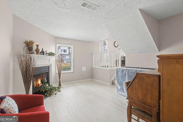 2964 Carrie Farm Road NW, Kennesaw, GA 30144