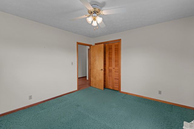 1055 Graves Road, Stamping Ground, KY 40379