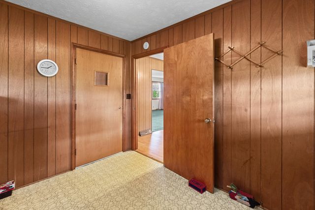 1055 Graves Road, Stamping Ground, KY 40379