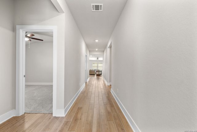 10726 YELLOWTAIL BLVD, Boerne, TX 78006