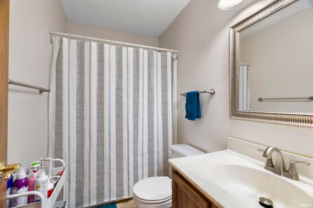 4019 Thomas Jefferson Road, Lafayette, IN 47909