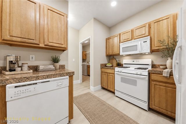 104 Lemon Glaze Street 204, Las Vegas, NV 89145