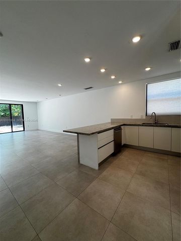 2740 SW 29th Avenue 2740, Miami, FL 33133
