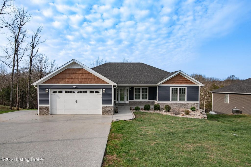 241 Woodview Dr, Brandenburg, KY 40108